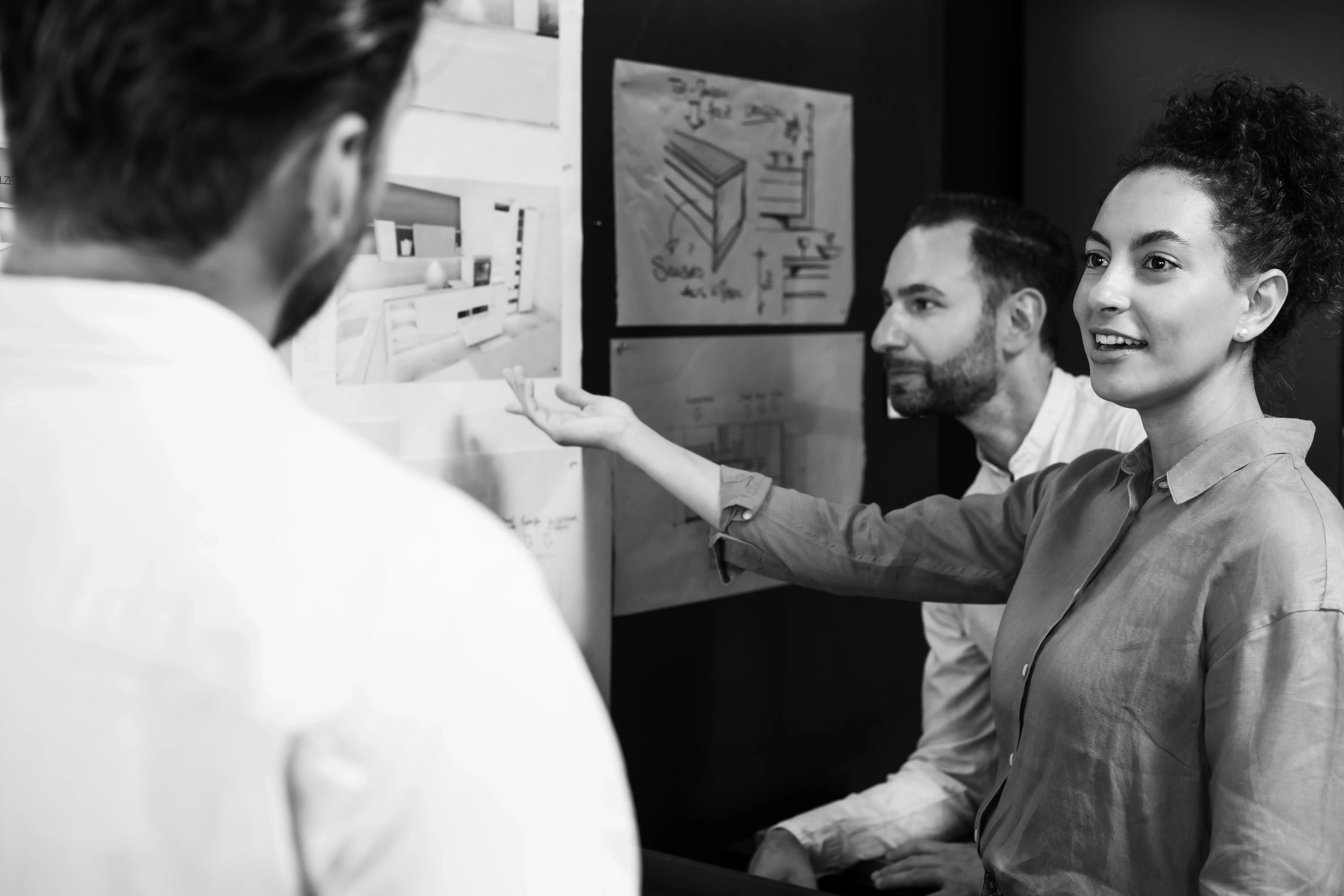 Beratungsgespräch Küchenkauf Menschen